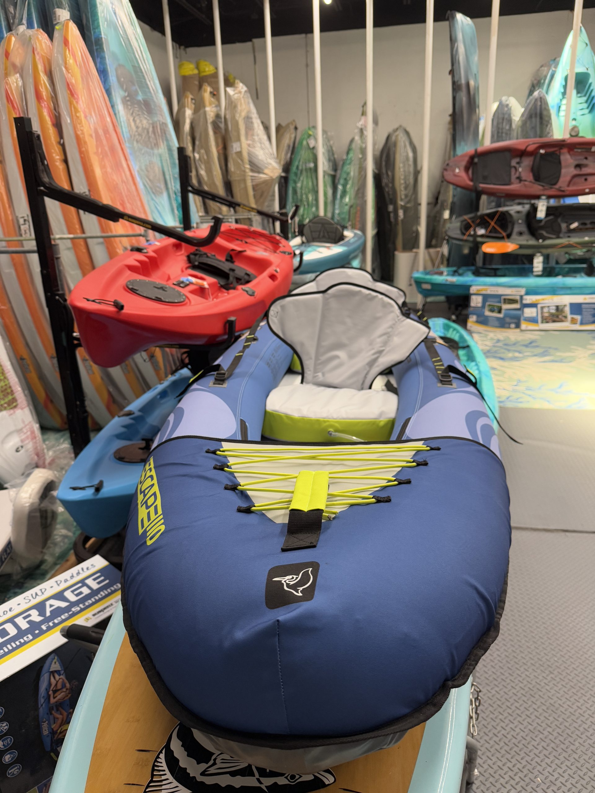Pelican iEscape 110 Inflatable Tandem Kayak - Image 3